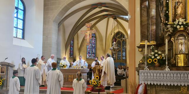 Altardienst bei Liturgie