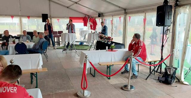 Frank Glaubitz stellt ... vor.