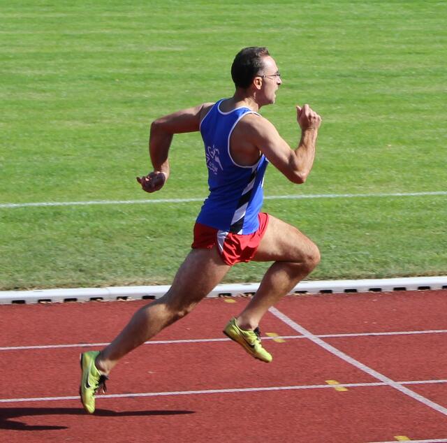 Bernhard Obster auf dem Weg ins Ziel - Bayerischer Meister