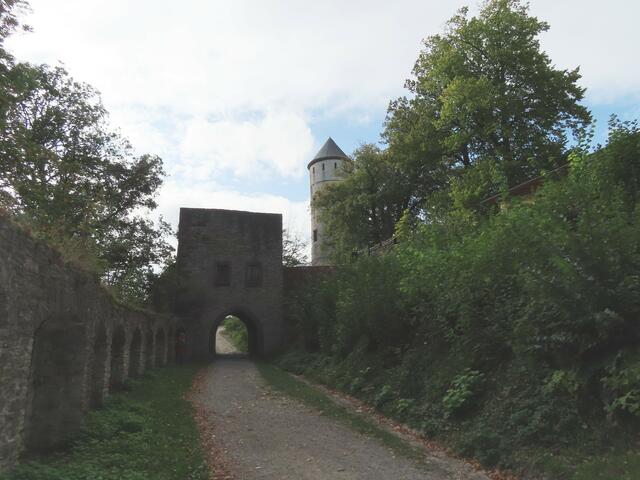 Das 2. Tor und der "Kleine Turm". | Foto: M. A.