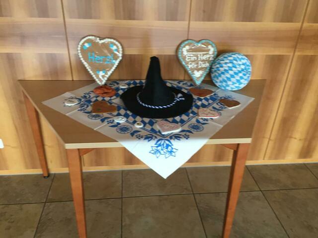 Selbst angefertigte Oktoberfestdeko