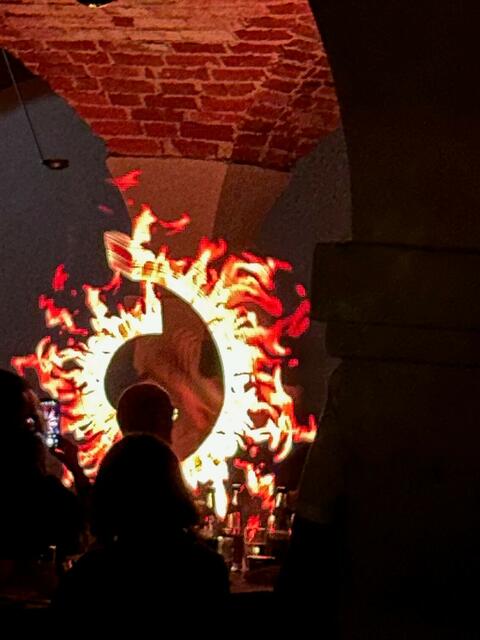 Lichtershow des Kristallmagiers