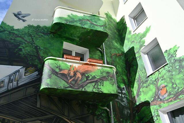 Hola Utopia! 2023

Mural von "Want A Wall" Am Kleinen Felde | Foto: Katja Woidtke