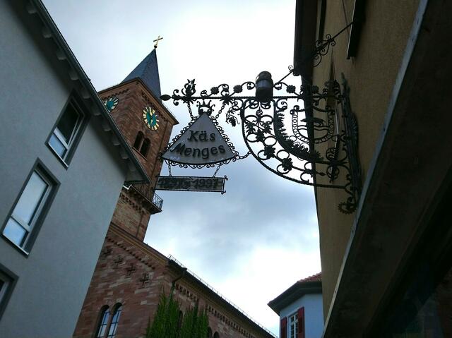 Schönes Nasenschild in Eberbach | Foto: Shima Mahi