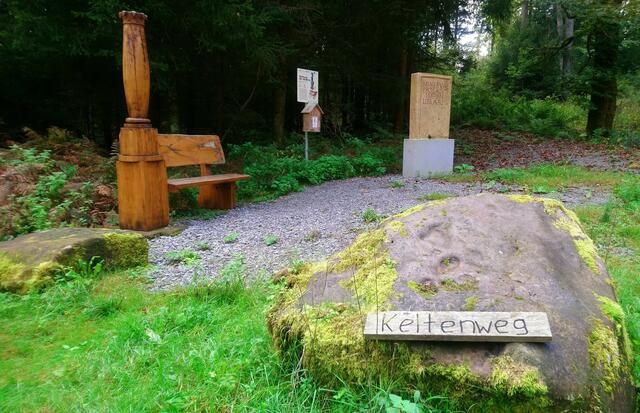 Der Minervaweg gehört zu den Römerpfaden. | Foto: Shima Mahi