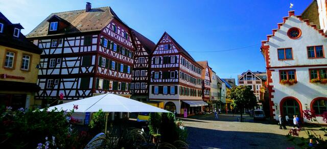 Bemerkenswertes Fachwerkensemble in Mosbach | Foto: Shima Mahi