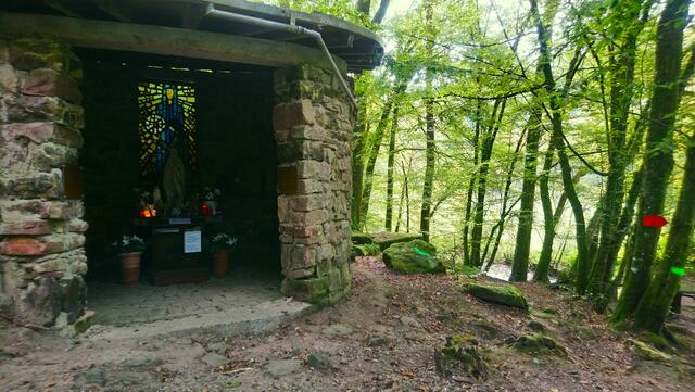 Umgebung der Grotte | Foto: Shima Mahi
