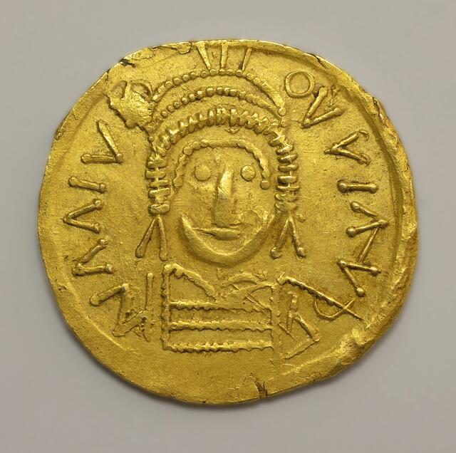 Frühmittelalterliche Nachprägung einer Goldmünze, Archäologisches Museum Gablingen  | Foto: Norbert Liesz