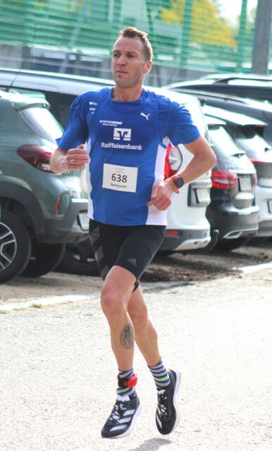 Tobias Gröbl vor seinem 45. Jedermannslaufsieg