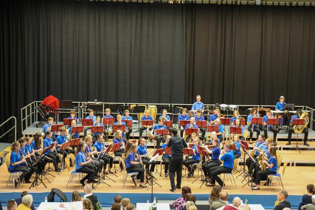 Das Jugendorchester unter der Leitung von German Moreno Lopez hatte neben den größten Opernmelodien von Giuseppe Verdi auch die Hits von ABBA und ein Medley mit Titeln aus den 80ern im Repertoire.