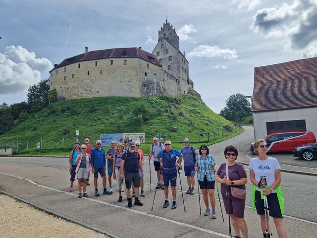 Anfang September 2024 veranstaltete die Abteilung Alpin eine sportliche Wanderung von Neresheim im Härtsfeld zur Burg Katzenstein. | Foto: Peter Metzger