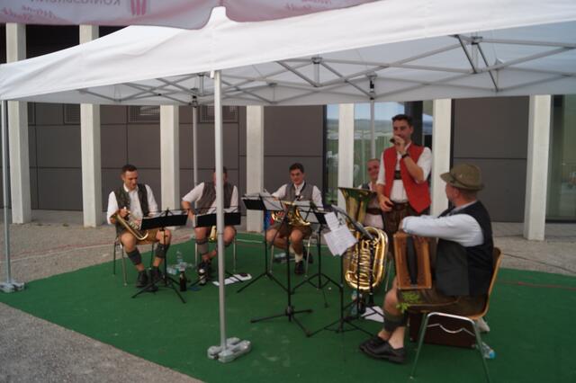 Leseparkkonzert mit der Bergheimer Tanzlmusi | Foto: Foto: Tanja Zimmermann