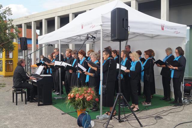 Leseparkkonzert mit dem Konzertchor Vox Corona | Foto: Foto: Kulturbüro Königsbrunn