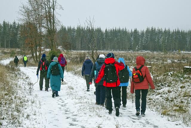Wandergruppe auf dem Weg zur "Die Lange"