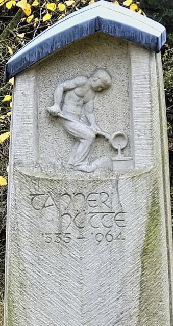 das Gießerdenkmal in Tanne