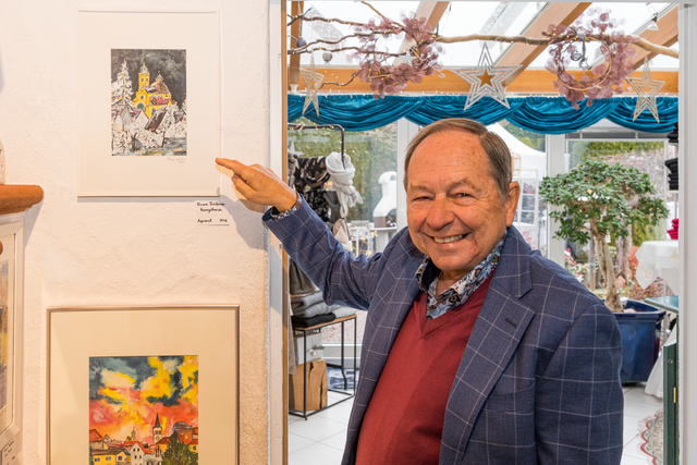30. Kunstausstellung im Modehaus Barbara Hintermair in Ried. Der Kunstmaler Franz Reißner präsentiert seine Werke | Foto: FSeventfoto