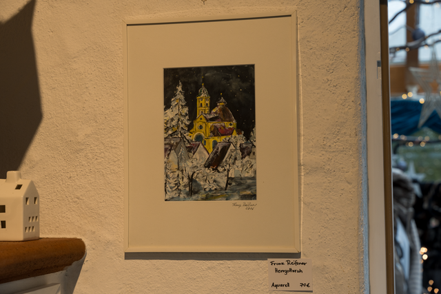 30. Kunstausstellung im Modehaus Barbara Hintermair in Ried. Der Kunstmaler Franz Reißner präsentiert seine Werke | Foto: Fseventfoto