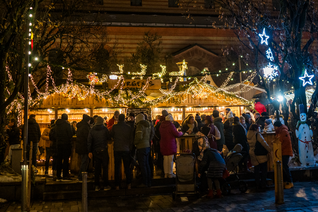 30. Friedberger Advent 2023 - Impressionen vom Eröffnungsabend am 6. Dezember | Foto: FSeventfoto