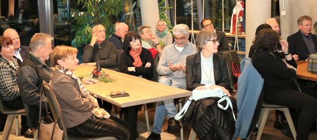 Augsburg International e.V. lud zum Nikolaus-Empfang ein.   | Foto: Marianne Stenglein