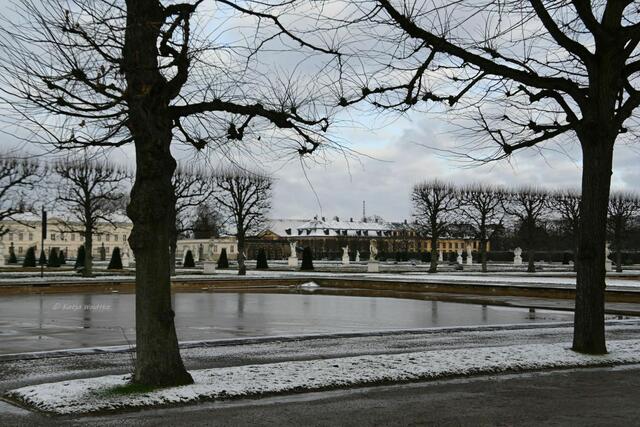 Überschwemmungen im Großen Garten Herrenhausen (Foto: Katja Woidtke)

Blick über die Schwanenteiche zum Schloss und zur Galerie | Foto: Katja Woidtke