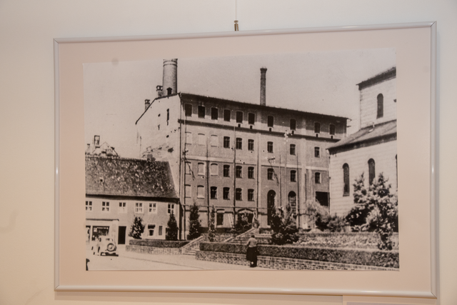 Impressionen zur Ausstellung "150 Jahre Stadtpfarrkirche Friedberg" während des Friedberger Advent 2023 in der Friedberger Archivgalerie | Foto: FSeventfoto