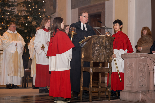 St. Jakob – 50 Jahre pallottinische Pfarrei - Impressionen vom Festgottesdienst - es spricht der Pfarrer der evangelischen Kirche Friedberg Falko von Saldern | Foto: FSeventfoto