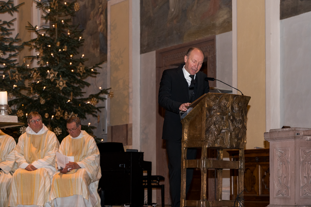 St. Jakob – 50 Jahre pallottinische Pfarrei - Impressionen vom Festgottesdienst - ES spricht der Gemeindevorsteher der neuapostolischen Kirche Friedberg Walter Schaller | Foto: FSeventfoto