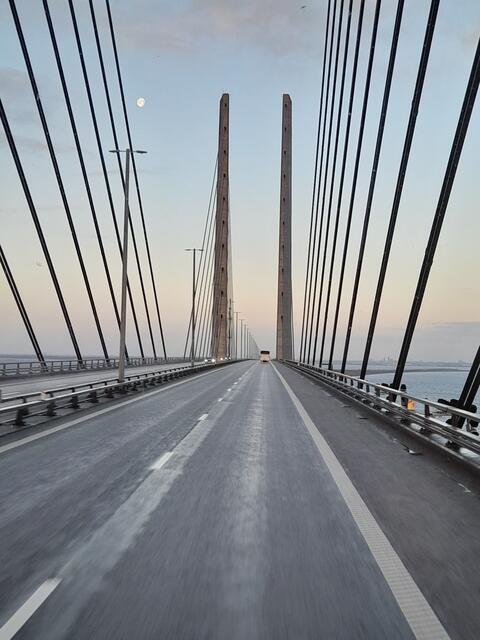Über die Öresundbrücke auf dem Weg nach Lund.