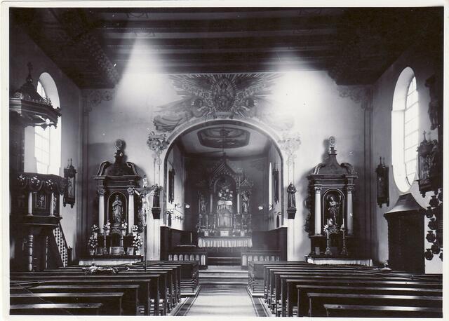 Innenraum der Pfarrkirche St. Peter und Paul vor der Umgestaltung | Foto: Drexler