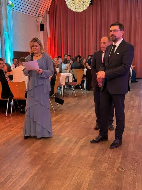 BR Moderatorin Janette Winter führte durch das Programm