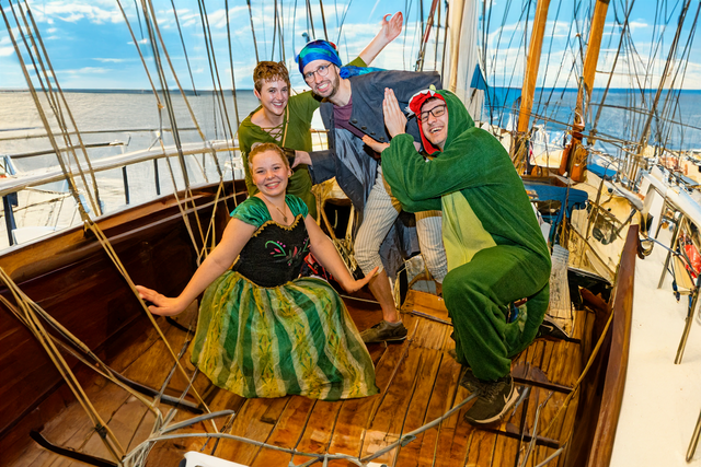 Friedberger Pfarrfasching 2024 - Peter Pan und das ganze Team waren da | Foto: FSeventfoto