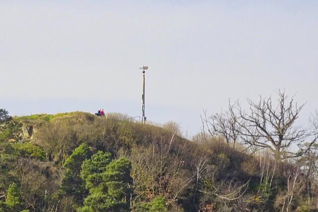 der Aussichtspunkt Altenburg von Langenstein aus gesehen