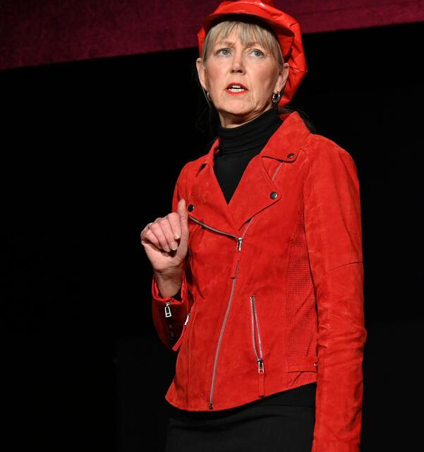 KHK'in Charlotte Eber will den Mord aufklären