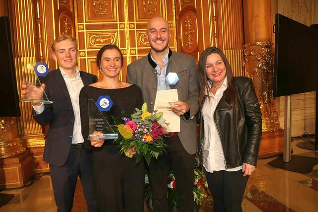 von links Georg Zimmermann-Elena Lilik-Constantin Frantzen mit Marion Buk-Kluger | Foto: Marianne Stenglein