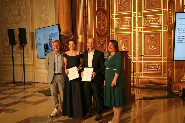 von links Jürgen K. Enninger, Evi Huss, Karlheinz Heckel, Martina Wild | Foto: Marianne Stenglein