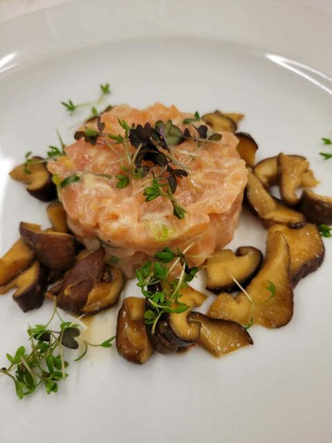 Das sieht nicht nur gut aus - das schmeckte noch viel Besser. Eine ganz tolle Vorspeise. | Foto: Otto Killensberger