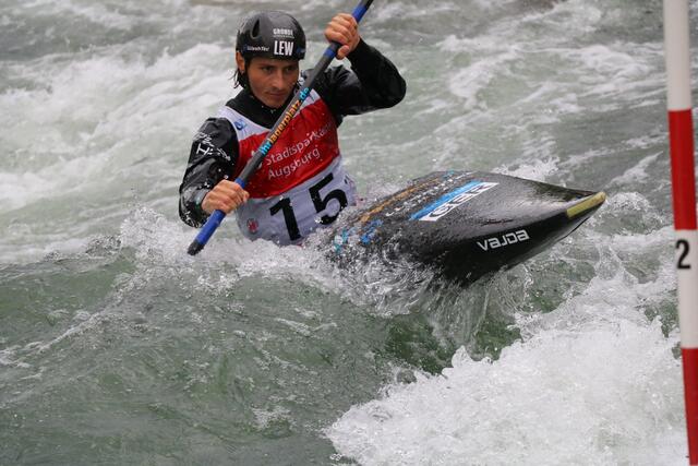 Noah Hegge wurde zweiter bei den K 1 Herren | Foto: Marianne Stenglein