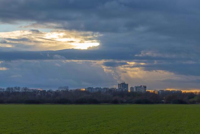 Dunkle Wolke über Laatzen