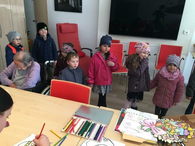 Besuch der Kinder von Skt. Angela
