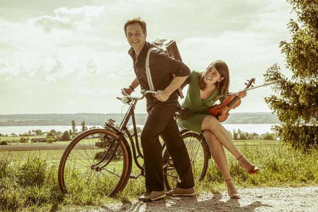 „KlangZeit“, das sind Marie-Josefin Melchior und Johann Zeller | Foto: Kathrin Borchert