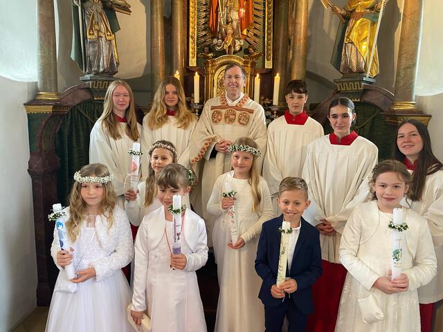 Kommunionkinder aus Ober-und Unterschneitbach