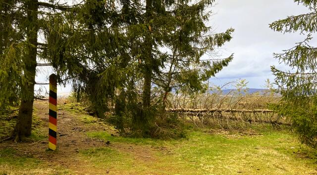Ehemals DDR-BRD Abgrenzung, 
heute fließender Übergang von Sachsen-Anhalt nach Niedersachsen.
