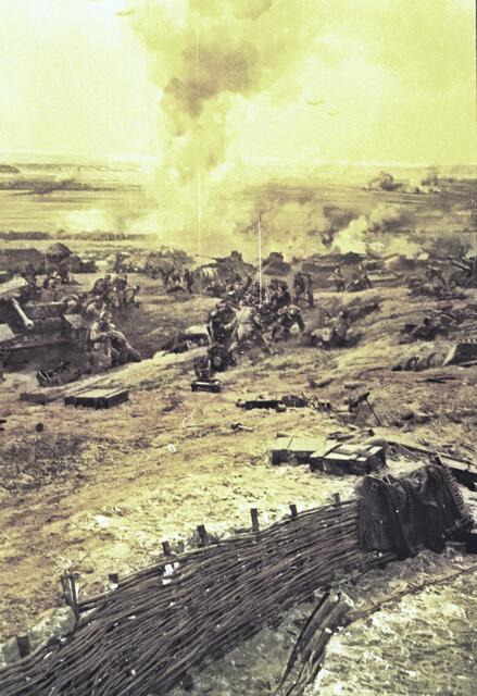 Bilder im Museum von den Verteidigungskämpfen gegen die Invasoren.