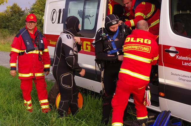 Platz 14 - Fertigmachen zum Tauchgang (9 Stimmen) | Foto: Foto: DLRG Ortsgruppe Heuchelheim e.V.