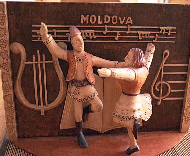 Diese Holzschnitzerei halte ich in Ehren