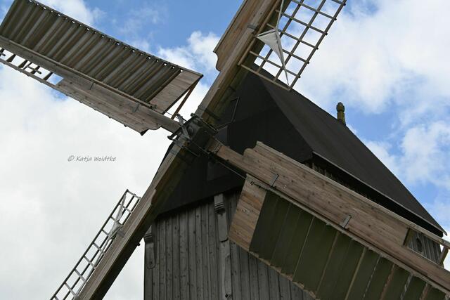 Mühlenmontag (Foto: Katja Woidtke)

Neue Flügel für die Bockwindmühle in Wettmar | Foto: Katja Woidtke