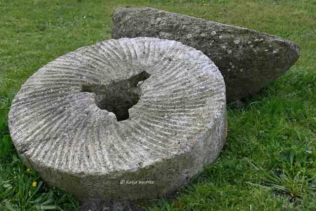 Mühlenmontag (Foto: Katja Woidtke)

Neue Flügel für die Bockwindmühle in Wettmar - Mühlstein | Foto: Katja Woidtke