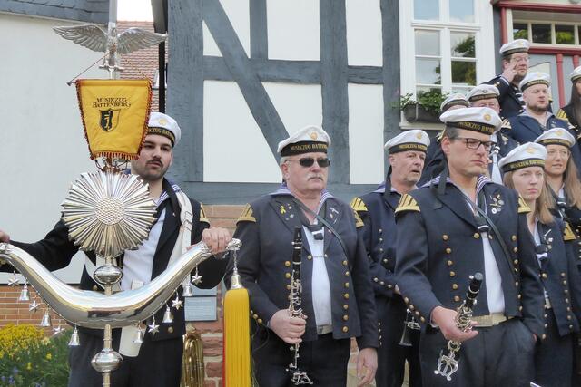 Gleich wird das Gruppenfoto erstellt.
