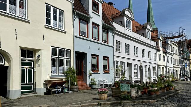 Vom Kleinen Bauhof führt der Streifzug durch die Straße „An der Obertrave“. Foto: Helmut Kuzina