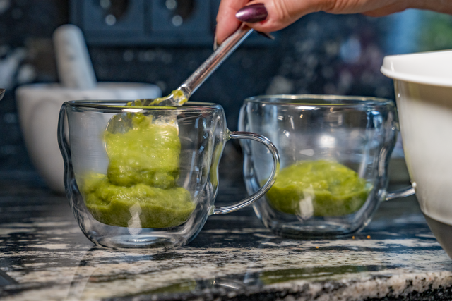 Sabinas Kochstudio - Spargelsuppe "Cappuccino-Style" | Foto: FSeventfoto